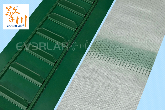 綠色PVC輸送帶加擋板雙導條精準導向防掉落化工建材涂裝線工業皮帶